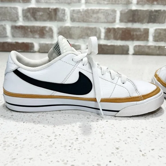 Nike Court Legacy Nature Shoes White Tan Black Women’s 8 athletic sneakers - Picture 5 of 14